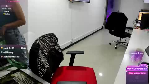 studcb_ online show from March 2025 12:54:02 AM