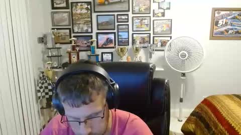 Snapshot of studd4daddy chatting on April 2026 04:10:02 AM younger4older online show from April 2026 04:10:02 AM