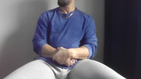 Snapshot of studdotcom chatting on November 2025 09:46:01 AM Ero online show from November 2025 09:46:01 AM