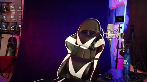 Snapshot of studforyouall chatting on April 2026 02:47:01 AM Ryan Long online show from April 2026 02:47:01 AM