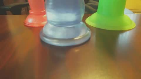 Snapshot of studinto chatting on February 2025 01:05:01 PM BadBrad online show from February 2025 01:05:01 PM