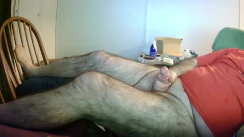 Snapshot of stugots42 chatting on December 2024 04:31:02 AM stugots42 online show from December 2024 04:31:02 AM