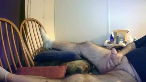 Snapshot of stugots42 chatting on January 2025 04:04:01 PM stugots42 online show from January 2025 04:04:01 PM