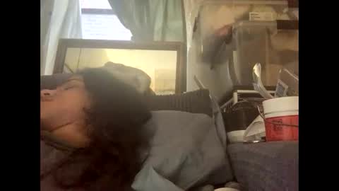 Snapshot of stxllaxcx chatting on January 2025 06:10:02 PM stxllaxcx online show from January 2025 06:10:02 PM