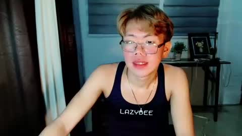 Su-jin online show from April 2026 04:02:02 AM