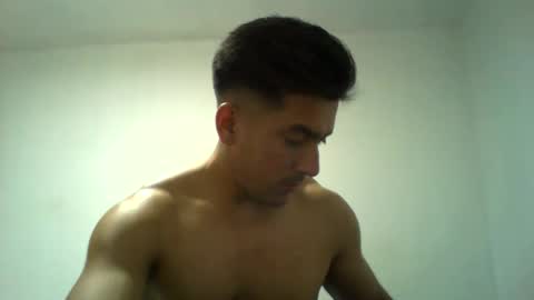 suaber_ online show from December 2025 01:57:02 AM