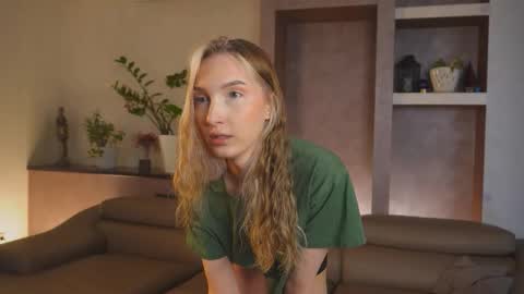 Mure online show from March 2026 04:29:02 AM