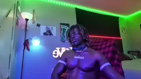 Snapshot of suavechocolatecity chatting on March 2026 11:13:01 AM Hot Chocolate online show from March 2026 11:13:01 AM