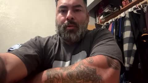 suavecito67 online show from January 2026 03:31:01 AM