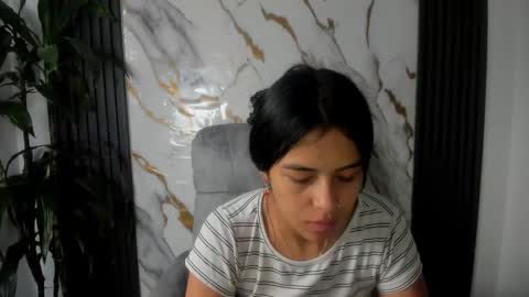 sub_scarlett_ online show from February 2026 12:24:02 PM