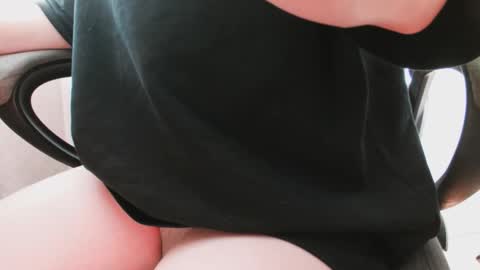 Snapshot of subfembo chatting on September 2025 09:53:02 AM Sub Femboy online show from September 2025 09:53:02 AM