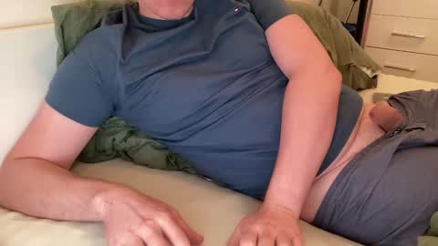 submissive199 online show from November 2025 04:29:01 PM