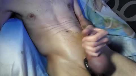 Snapshot of submissivebite432 chatting on April 2026 06:34:01 PM chienne soumise 432 online show from April 2026 06:34:01 PM