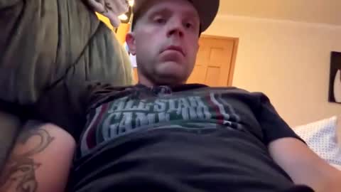 submissivebrett373 online show from October 2025 10:17:01 PM