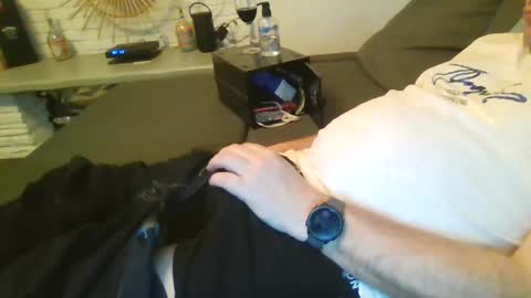 submissivguy online show from December 2024 08:15:01 PM