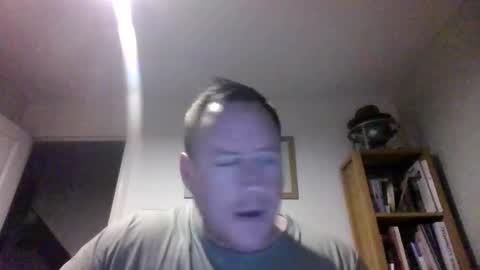 Sub Male online show from April 2026 10:25:02 PM