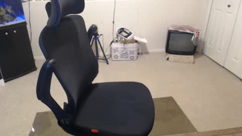 do i have lil tits or pecs online show from January 2025 02:23:01 PM