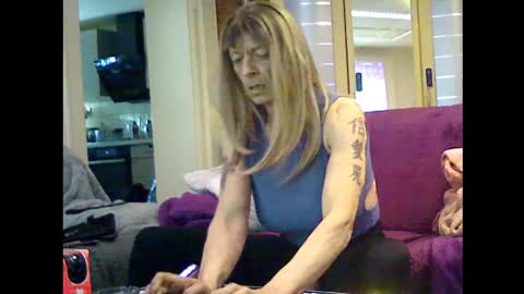 Snapshot of subsissybianca chatting on May 2026 09:03:02 AM subsissybianca online show from May 2026 09:03:02 AM