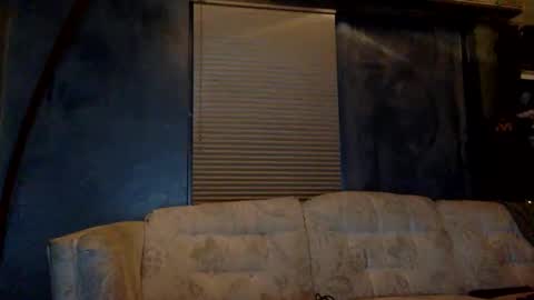 Snapshot of substance_abuse chatting on January 2026 07:56:02 AM Smokin online show from January 2026 07:56:02 AM