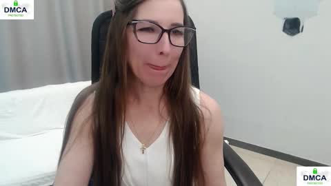 Snapshot of successful_lady_0 chatting on March 2026 03:40:01 PM Eva online show from March 2026 03:40:01 PM