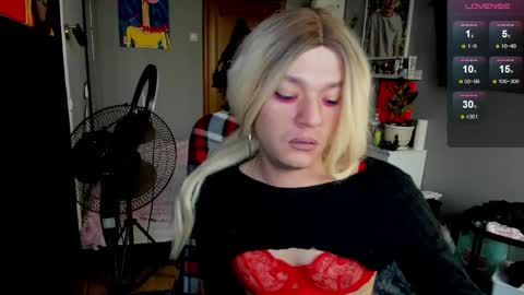 Snapshot of succubu_ss chatting on April 2026 04:24:02 AM succubu_ss online show from April 2026 04:24:02 AM