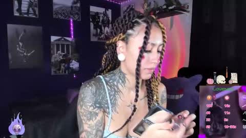 Alexy online show from December 2025 03:43:01 PM