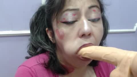 Snapshot of sucker_drool chatting on February 2025 03:08:02 PM Sucky online show from February 2025 03:08:02 PM