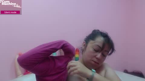 Snapshot of sucker_drool chatting on September 2025 11:55:01 AM Sucky online show from September 2025 11:55:01 AM