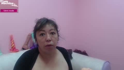 Snapshot of sucker_drool chatting on September 2025 12:10:01 PM Sucky online show from September 2025 12:10:01 PM