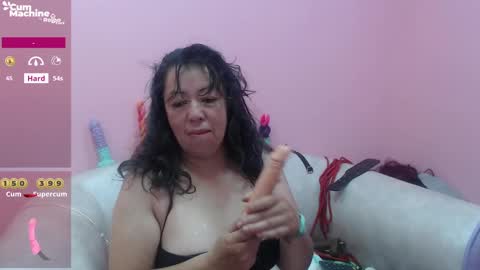 Snapshot of sucker_drool chatting on September 2025 12:10:02 PM Sucky online show from September 2025 12:10:02 PM