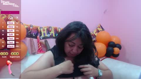 Snapshot of sucker_drool chatting on October 2025 12:16:01 PM Sucky online show from October 2025 12:16:01 PM