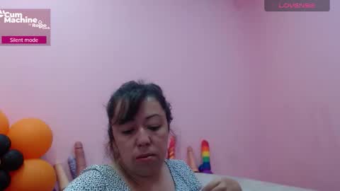 Snapshot of sucker_drool chatting on November 2025 12:39:02 PM Sucky online show from November 2025 12:39:02 PM