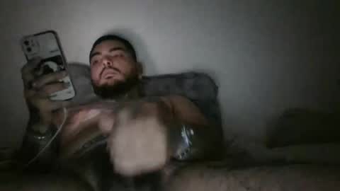 Snapshot of suckpussy69 chatting on November 2025 03:07:01 AM suckpussy69 online show from November 2025 03:07:01 AM