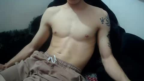 Snapshot of suez666 chatting on April 2026 03:58:01 AM suez666 online show from April 2026 03:58:01 AM