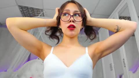 Snapshot of sugar_blond chatting on February 2025 11:24:02 AM sugar blond online show from February 2025 11:24:02 AM