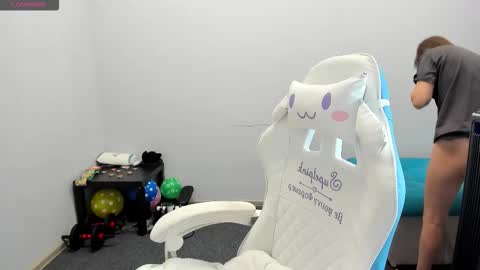 Ariana online show from October 2025 01:28:02 AM