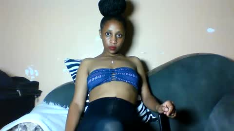 Snapshot of sugar_lace chatting on March 2026 10:05:01 PM sugar online show from March 2026 10:05:01 PM