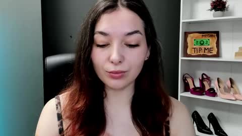 Megan online show from May 2026 06:42:01 AM