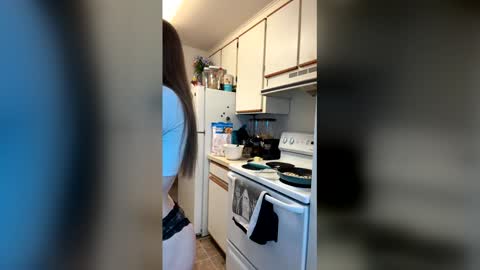 sugarbabies21 online show from May 2026 09:43:01 PM