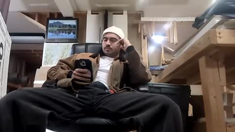 Snapshot of sugargay222 chatting on October 2025 06:42:01 PM Sugar online show from October 2025 06:42:01 PM