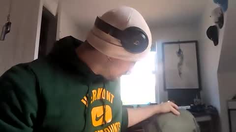 Snapshot of sugargay222 chatting on April 2026 07:19:01 PM Sugar online show from April 2026 07:19:01 PM