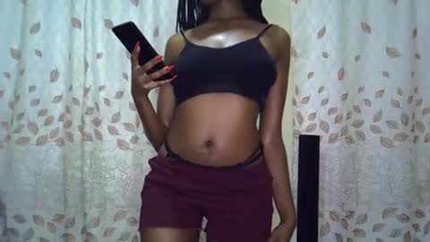 Snapshot of sugarluna001 chatting on February 2026 04:49:02 AM sugarluna001 online show from February 2026 04:49:02 AM