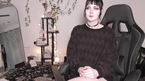 Snapshot of sugarmiette chatting on June 2026 06:52:02 AM Ella online show from June 2026 06:52:02 AM