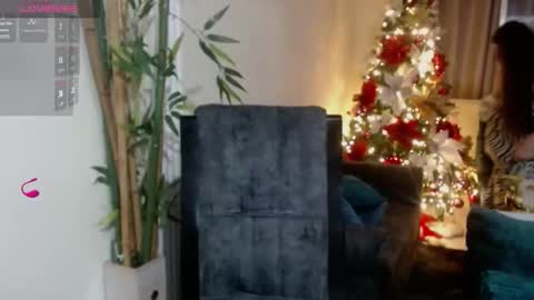 Snapshot of sugarmommy22 chatting on November 2025 12:31:02 AM kira online show from November 2025 12:31:02 AM