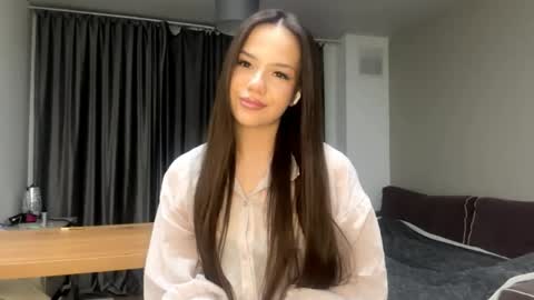 Snapshot of sugarsigh chatting on April 2026 09:27:01 PM Alise online show from April 2026 09:27:01 PM