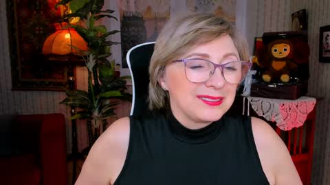 Vivien online show from January 2025 03:17:02 PM