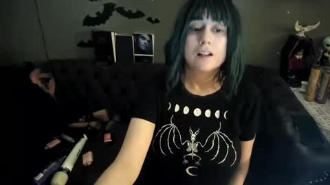 Sugary online show from October 2025 04:24:02 AM