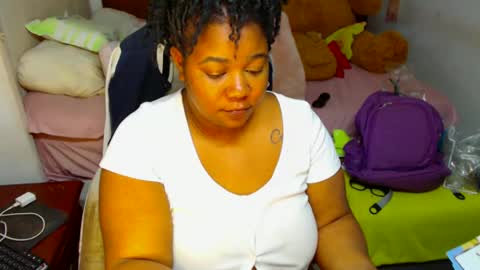 Snapshot of suggarbaby1 chatting on December 2024 06:22:02 AM Cami Back in 2 hours online show from December 2024 06:22:02 AM