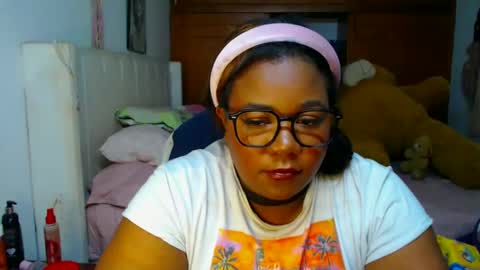 Snapshot of suggarbaby1 chatting on January 2025 05:27:01 AM Cami Back in 2 hours online show from January 2025 05:27:01 AM