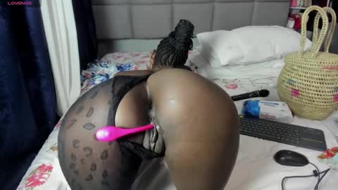 suhaila_suu online show from March 2026 01:12:02 AM